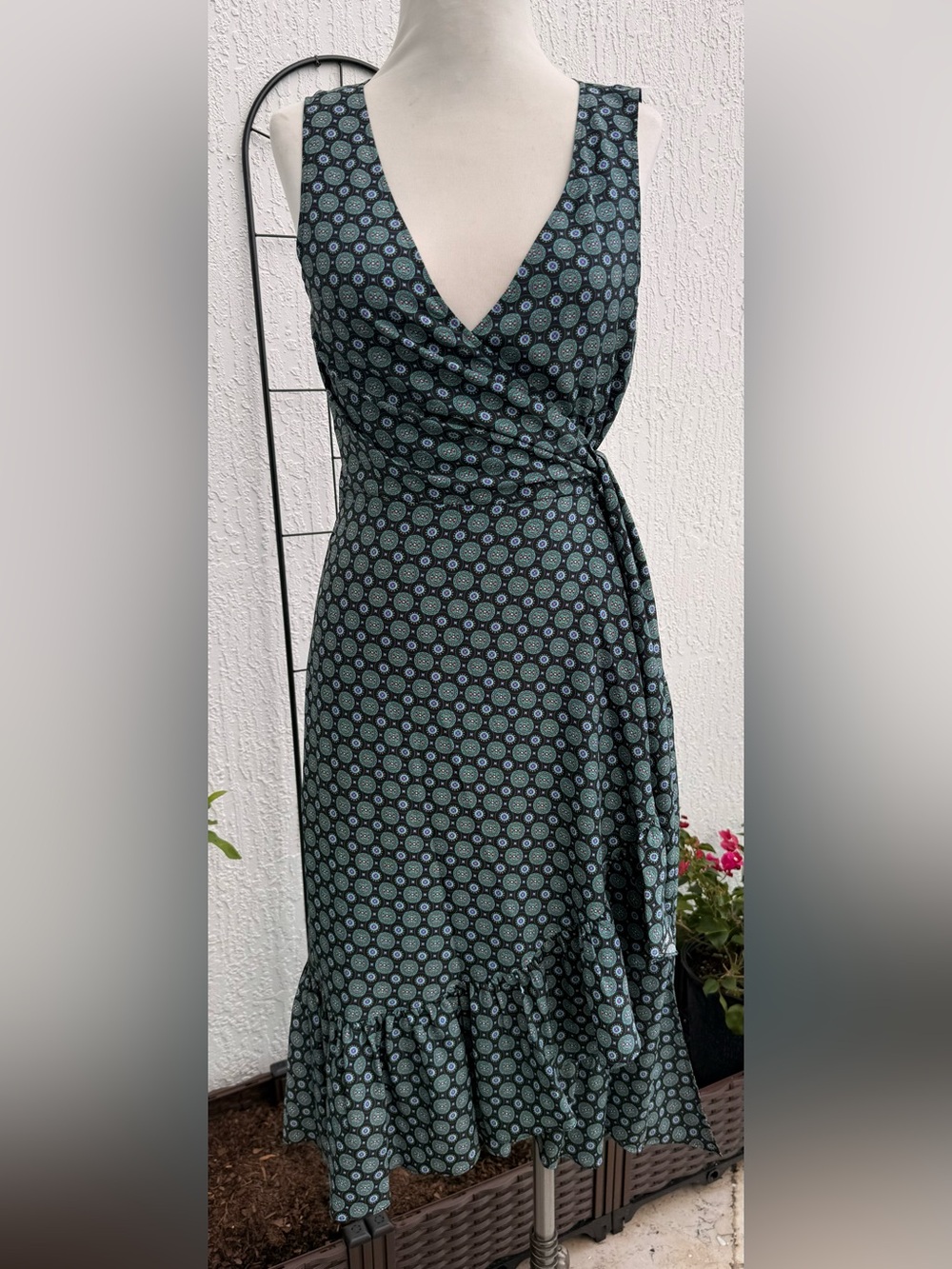Tory Burch black with Green/red/blue medallions Wrap dress 8